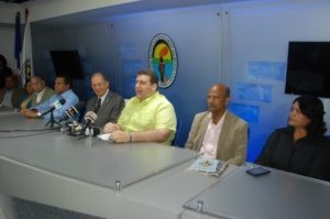 Representantes del PRD en rueda de prensa
