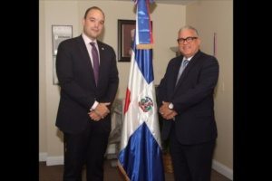 Ministro de Industria y Comercio pronostica RD exportará más de 10 mil millones en 2014