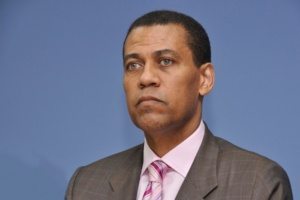 Guido Gómez impugna proclamación candidatura de Miguel Vargas