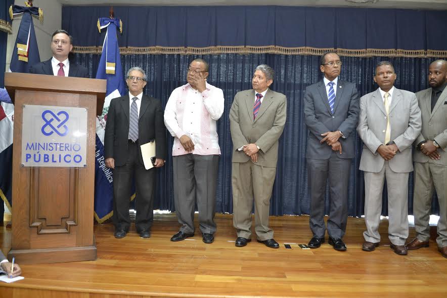 Procurador General recula; regresa a Blas Peralta a cárcel de Romana