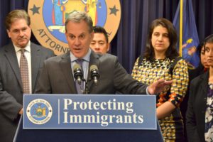 Fiscal General NY emite alerta sobre fraude en servicios de inmigración