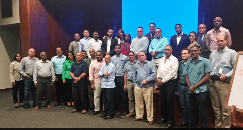 Cónsul dominicano de la Florida organiza seminario para las exportaciones a USA