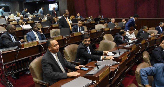 Senado aplaza para la próxima sesión la conformación de la JCE