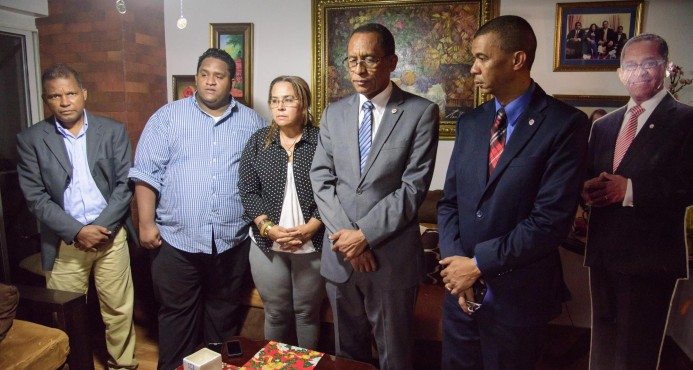 Familia de Aquino Febrillet sorprendida con traslado de Blas Peralta