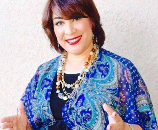 Mayra La Paz pondrá en circulación revista “Portada Latina”
