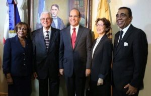 JCE ordena investigar equipos de conteo de votos y la empresa que los suministró