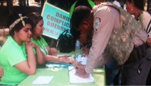 Sargento cancelado: “mi razón de ir a firmar ese libro es para que se sometan a esas personas”