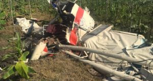Se estrella avioneta y muere piloto en Villa Tapia