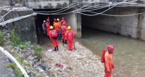 Continúan la búsqueda de dos desaparecidos por las lluvias en Puerto Plata