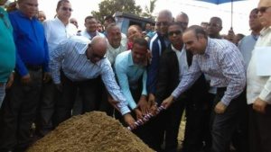 Gobierno inicia obras en la prov. María Trinidad Sánchez