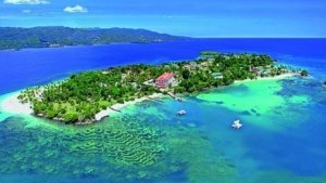 Cayo Levantado entre los hoteles románticos del Caribe