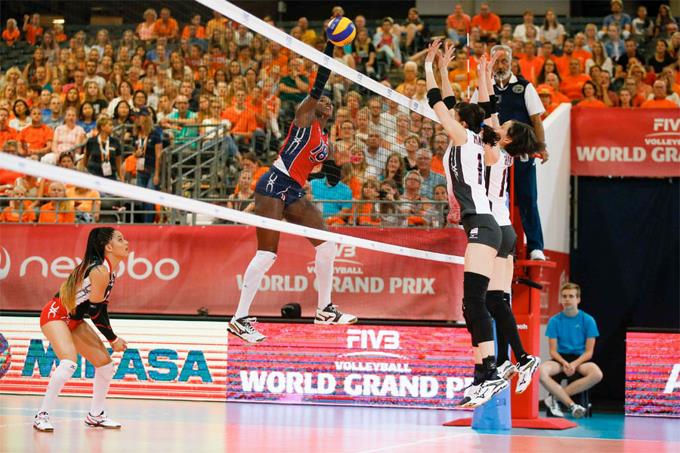 Reinas del Caribe ganan primer juego en el Grand Prix 2017