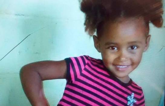 Hallan estrangulada y violada niña de 4 años desaparecida el sábado en Santiago tras la mamá mandarla al colmado a las 10:00 p.m.