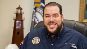 Víctor Gómez Casanova anuncia candidatura a diputado por el Distrito Nacional