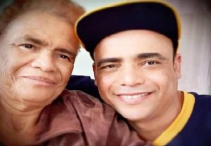 Mamá, las felicitaciones en su día de un joven riosanjuanero residente en Alemania