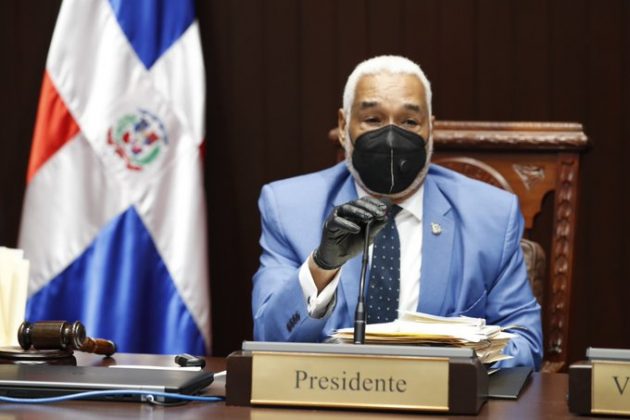 Con advertencia de que no aceptarán más solicitudes, diputados aprueban estado de emergencia por 12 días