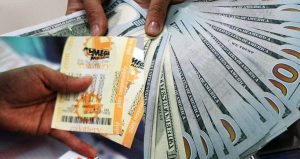 En vecindario dominicano Alto Manhattan se sacaron premio de un millón de dólares