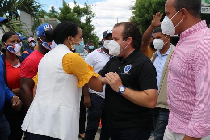 Paliza al PLD: “Por más que brinquen, se van del Palacio Nacional