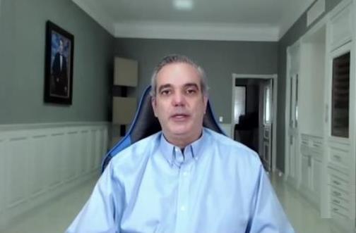 Abinader confirma que dos de sus tres hijas también tienen coronavirus