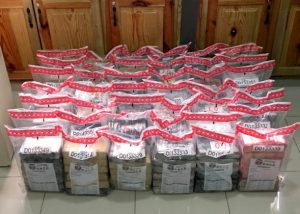 Drooga!!! Incautan 253 paquetes de cocaína en contenedor en Puerto Multimodal Caucedo