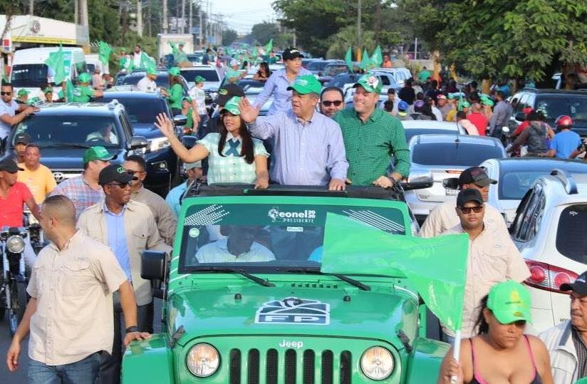 Leonel llama irresponsable a Danilo 