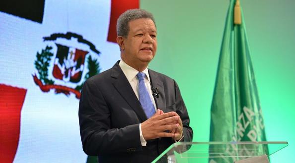 Leonel pide peloteros grandesligas jueguen en próximo torneo invernal RD