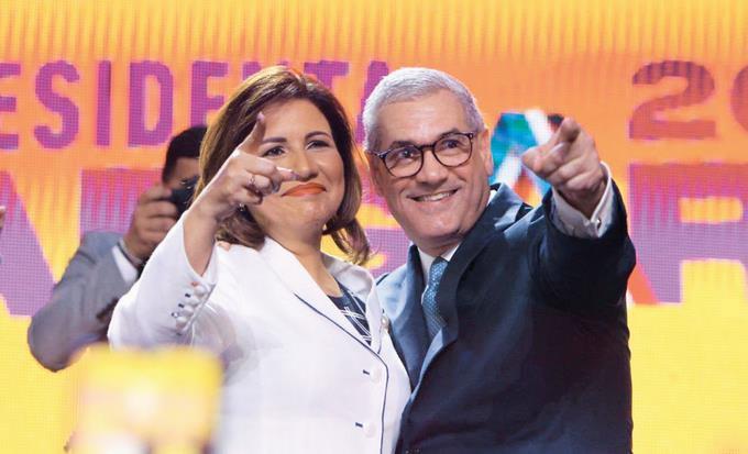 Peralta dice Gonzalo y Margarita están arriba en 4 encuestas realizadas esta semana