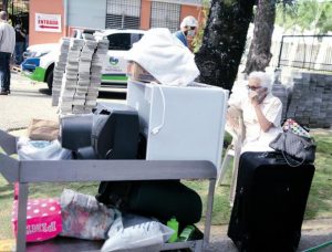 Alarma por muerte de 9 ancianos en asilo San Fco. de Asís; SP interviene recinto