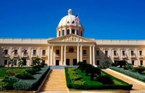 Presidente Medina prorroga estado de emergencia por 17 días más; toque de queda será por 14, de 8pm. a 5am