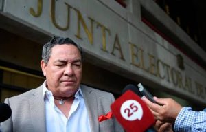 Sospechan sabotaje a elecciones robo miles de pesos en Junta de Santiago; 4 militares detenidos