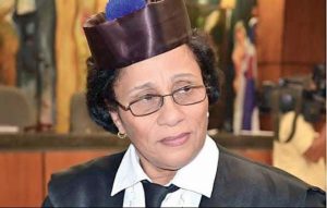 Procuradora electoral sale positiva de Covid 19