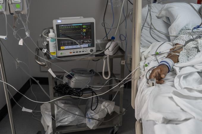 Sistema hospitalario de RD a punto de colapsar; el 80% de las camas están ocupadas  por Covid-19