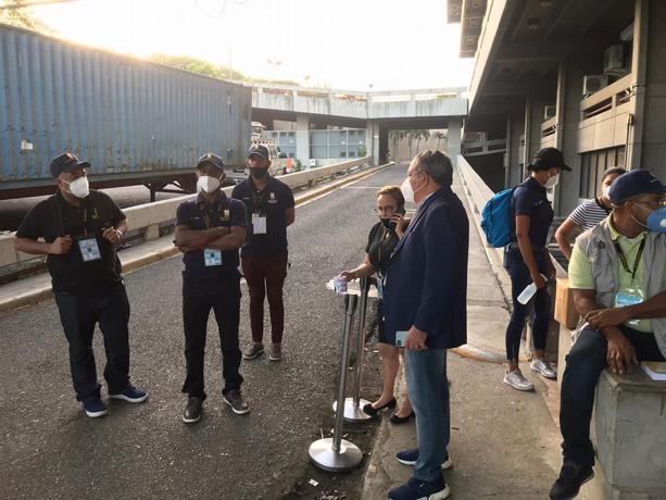 Insólito! Aparece en techo del recinto los $37 millones robado en Junta Electoral de Santiago