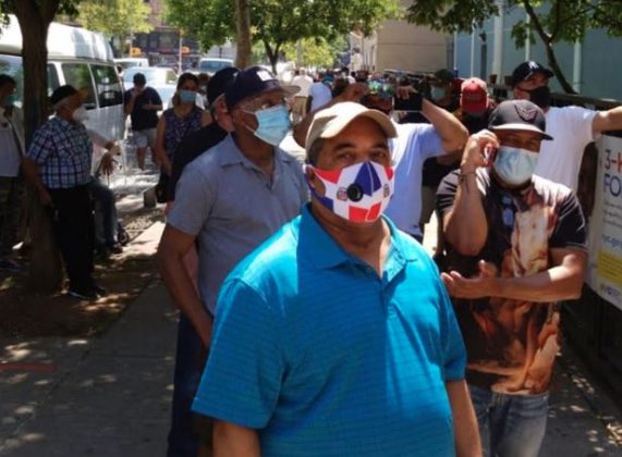 Denuncian anomalías durante votaciones en NY; PRSC denuncia atraco de urna