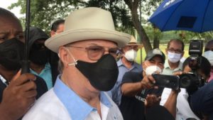 Hipólito Mejía exhorta a miembros del PRM a “no desesperarse” por empleos