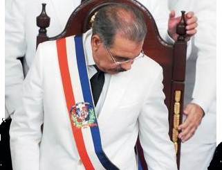 Danilo irá al Congreso Nacional solo a entregar la banda presidencial al presidente del Senado; luego se irá