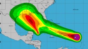 Abinader dispone plan emergencia por el paso de Laura; la tormenta atravesará RD por el mismo centro