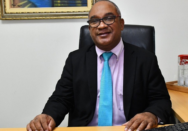 Designan a Olivo De León gerente de Comunicación Estratégica del Ministerio de Salud