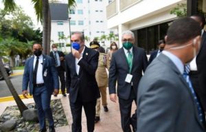 Abinader no quiere en JCE a militantes ni a quienes hayan militado recientemente en partidos