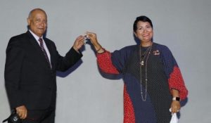 Lourdes Batista toma posesión como nueva comisionada dominicana de cultura en EE.UU.