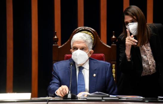 El Senado suspende sesión de esta semana por dos legisladores positivos al COVID-19