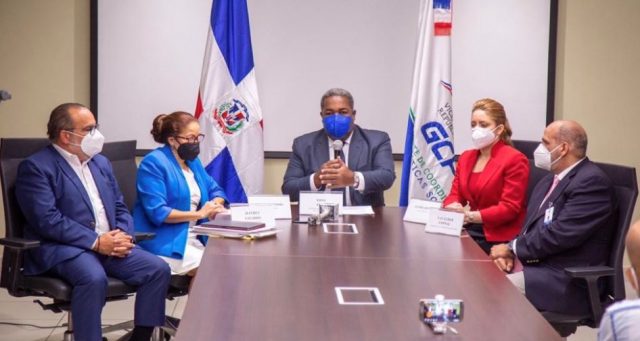 Gabinete Política Social del Gobierno denuncia 101 mil personas cobran Quédate en Casa sin ser pobres