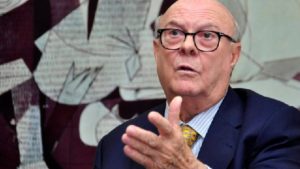 Hipólito Mejía respalda posición del PRM de elegir independientes a la JCE