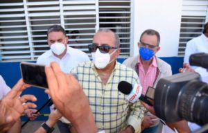 Ministro de Salud de RD afirma aplanaron la curva del COVID-19 en el país