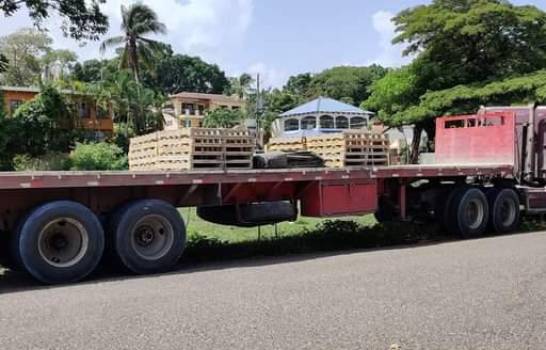 Patana mata a tres hombres que iban en un motor en Puerto Plata