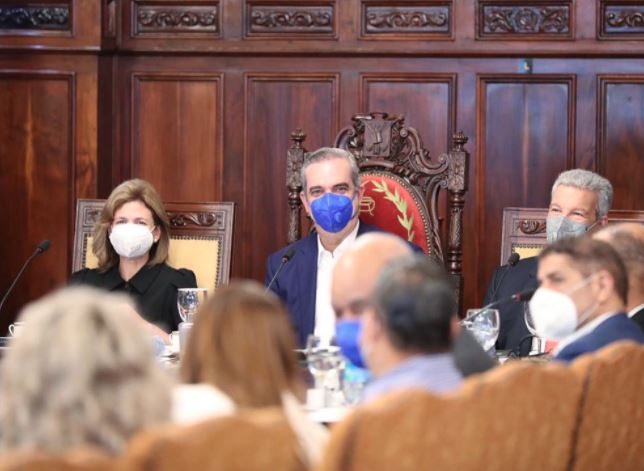 Consejo de Ministros aprueba proyecto de presupuesto por 1 billón de pesos para el 2021