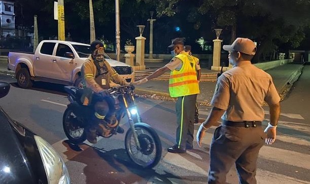 Este lunes empieza toque de queda con nuevo horario; aun no se emite el decreto