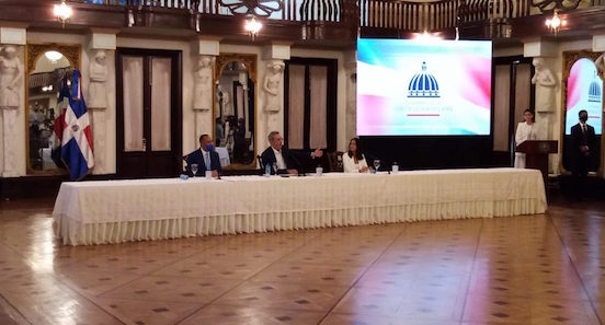 Abinader promueve un “pacto digital” y anuncia licitación para impulsar la tecnología 5G