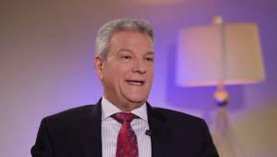 Lisandro Macarrulla donará su salario como ministro de la Presidencia