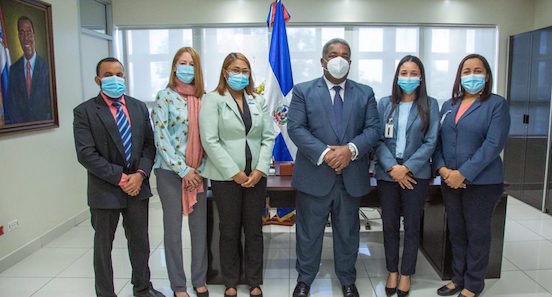 Gabinete de Política Social elimina seguro médico internacional y comida para altos funcionarios a altos funcionarios